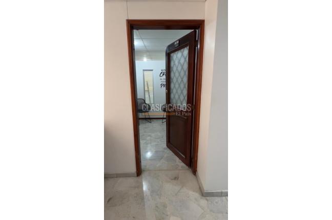 Oficinas y Consultorios, Alquiler, Versalles - $1.850.000