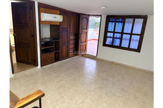 Apartamentos, Alquiler, La Flora - $2.200.000