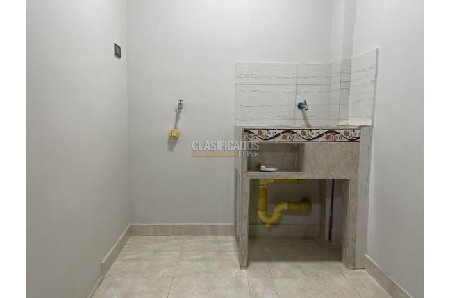 Apartaestudios, Alquiler, El Cedro - $900.000