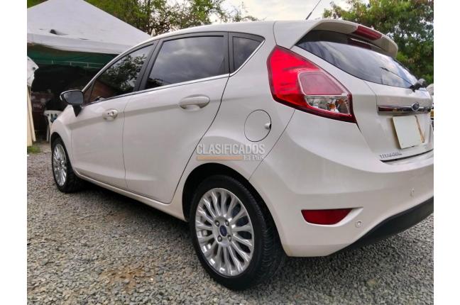 Ford Fiesta 2016 - $41.500.000