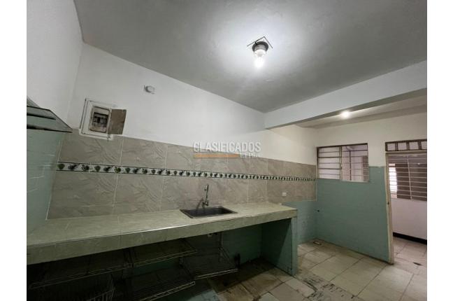 Casas, Alquiler, Colseguros - $1.500.000