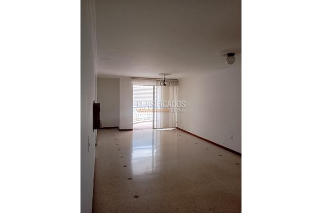 Apartamentos, Venta, Portal de la Estación - $650.000.000