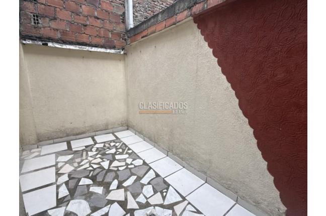 Apartamentos, Alquiler, La Selva - $750.000