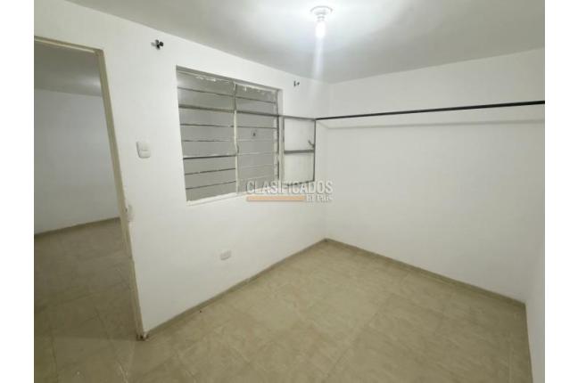 Apartamentos, Alquiler, La Selva - $750.000