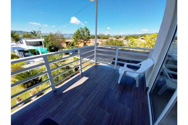 Casas, Venta en Calima (Darién)