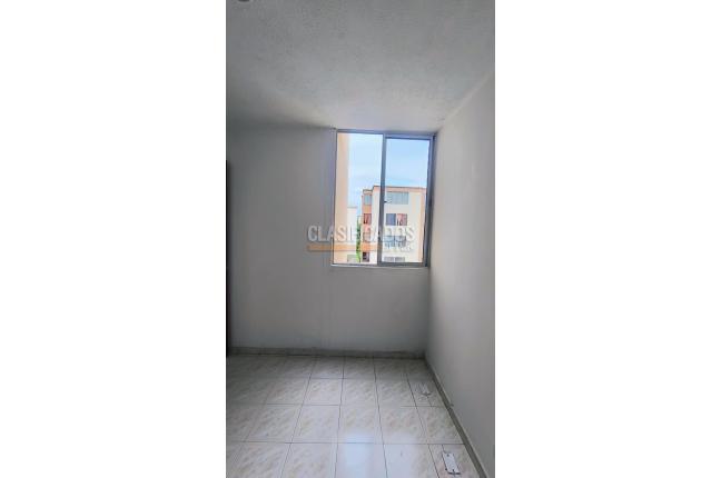 Apartamentos, Alquiler, Brisas de los Álamos - $900.000