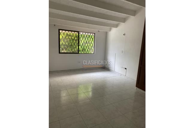 Casas, Alquiler, La Flora - $3.000.000
