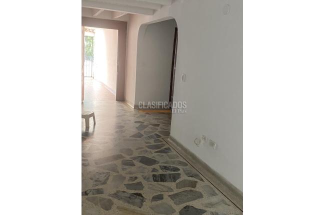Casas, Alquiler, La Flora - $3.000.000