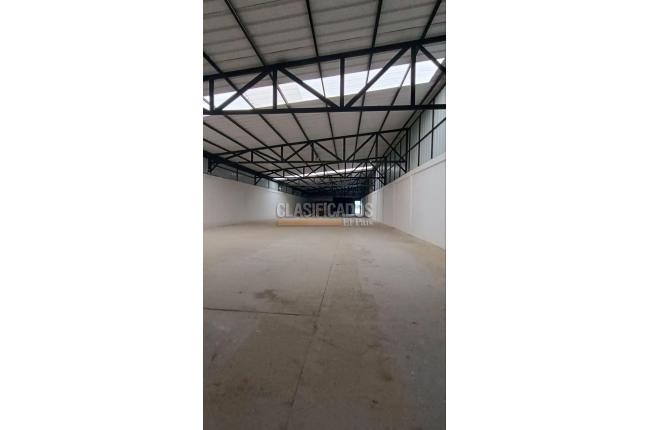 Locales y Bodegas, Alquiler, Pance - $9.000.000