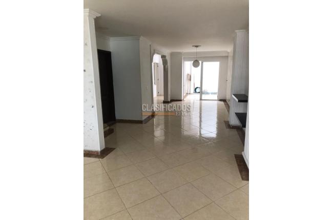 Casas, Alquiler en Santa Anita
