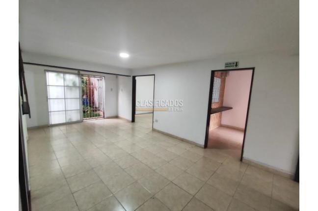 Casas, Venta en Ciudad Capri