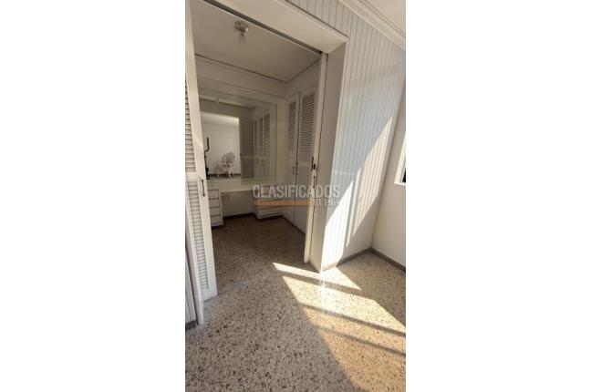 Apartamentos, Venta, Versalles - $380.000.000
