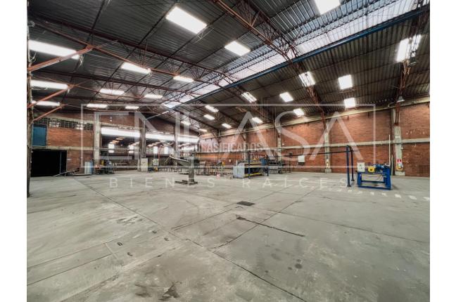 Locales y Bodegas, Venta, Yumbo - $2.400.000.000