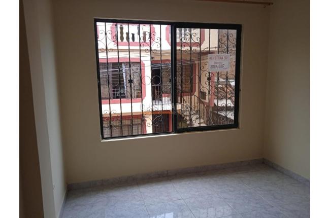 Casas, Alquiler, Salomia - $950.000