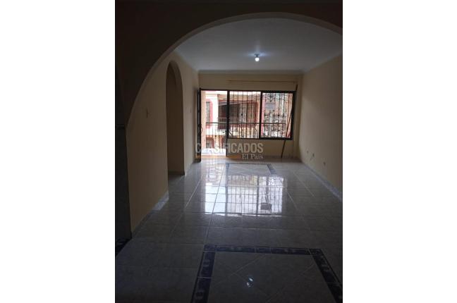Casas, Alquiler, Salomia - $950.000