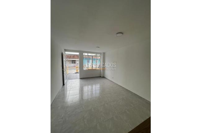 Apartamentos, Alquiler, Palmira - $800.000