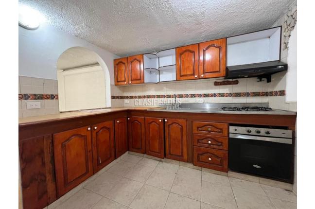 Casas, Venta, Alférez Real - $380.000.000