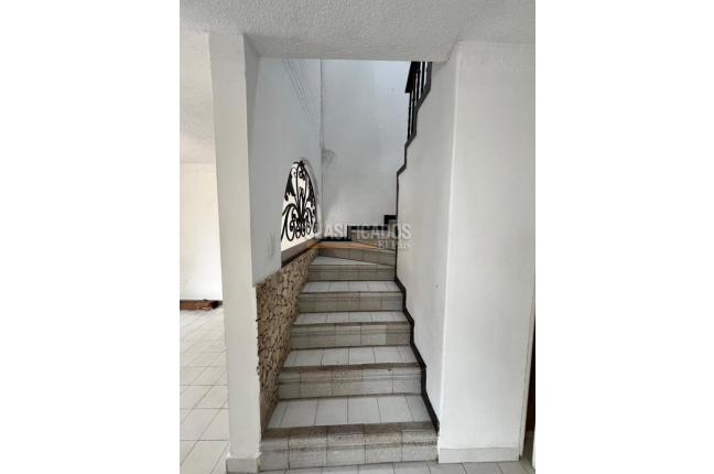 Casas, Venta, Alférez Real - $380.000.000