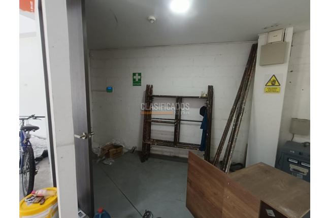 Locales y Bodegas, Alquiler, Tequendama - $13.000.000