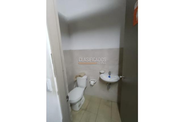 Locales y Bodegas, Alquiler, Tequendama - $13.000.000