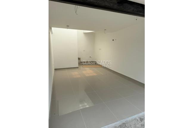 Locales y Bodegas, Alquiler, Santa Isabel - $3.000.000