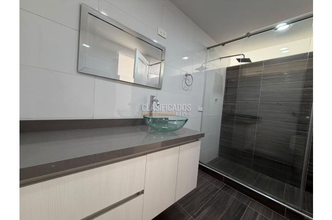 Apartamentos, Alquiler, Versalles - $3.600.000