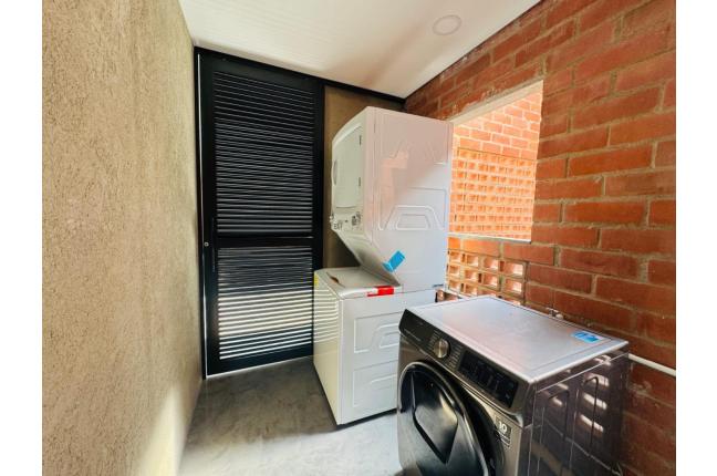 Apartaestudios, Alquiler en El Limonar