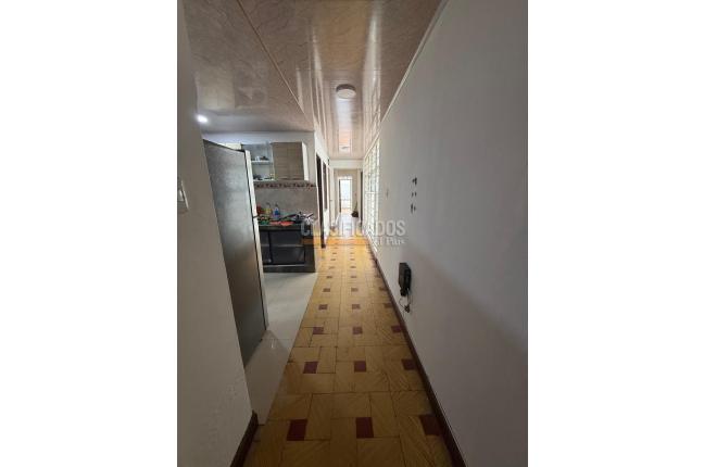 Casas, Venta, Champagñat - $730.000.000