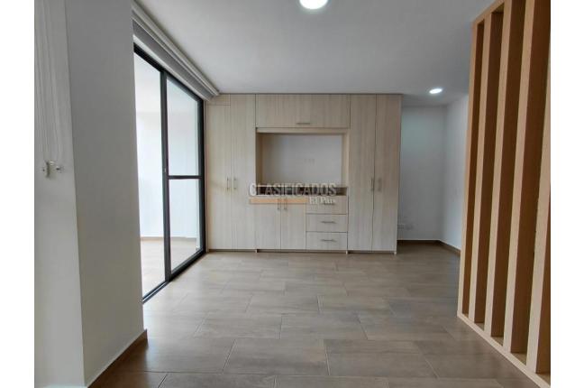 Apartaestudios, Alquiler, Cristales - $2.800.000