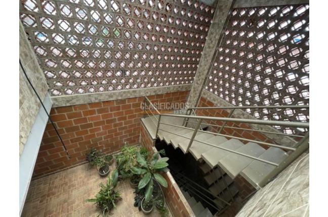 Apartaestudios, Alquiler, El Cedro - $900.000