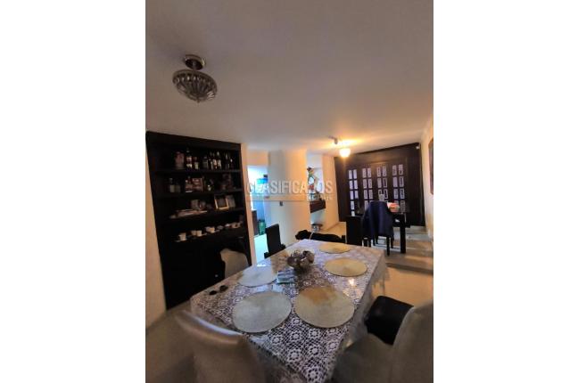 Casas, Venta, Altos de Guadalupe - $890.000.000