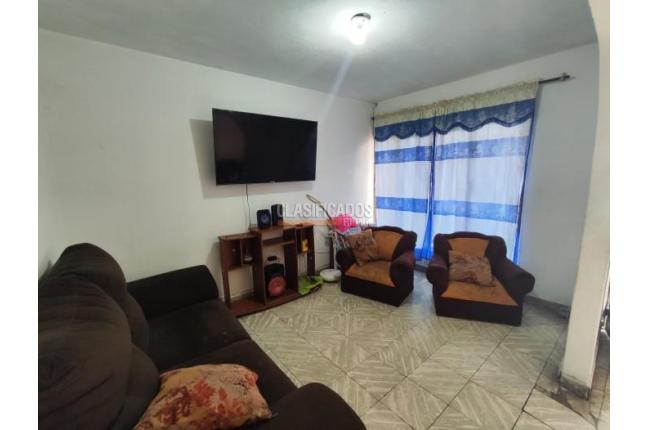 Casas, Venta, Floralia - $300.000.000