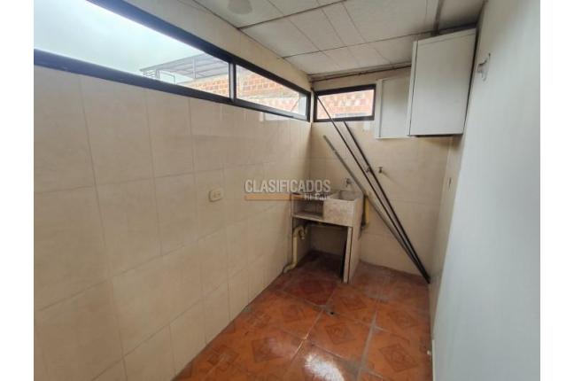 Casas, Venta, Floralia - $300.000.000