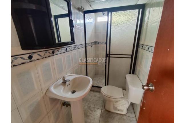 Casas, Venta, Floralia - $300.000.000
