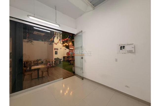 Locales y Bodegas, Alquiler, Ciudad Jardín - $16.200.000