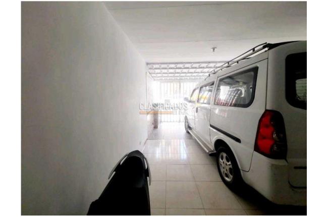 Casas, Venta en Calicanto
