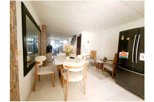 Casas, Venta, Calicanto - $395.000.000