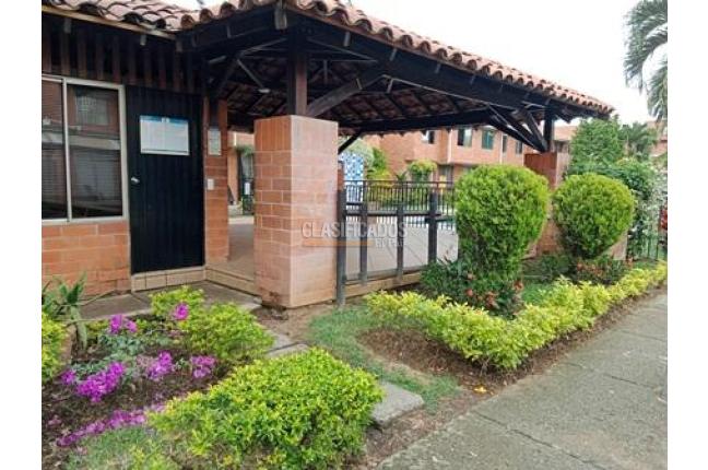 Casas, Alquiler en Brisas del Limonar