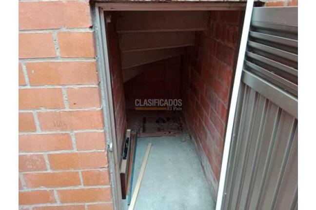 Casas, Alquiler, Brisas del Limonar - $2.500.000