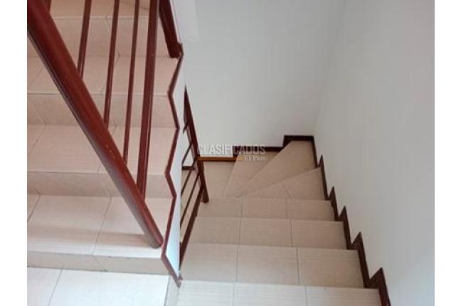 Casas, Alquiler, Brisas del Limonar - $2.500.000