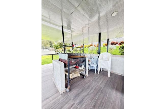 Casas, Venta en Yumbo