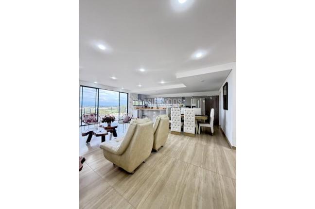 Casas, Venta, Yumbo - $3.300.000.000