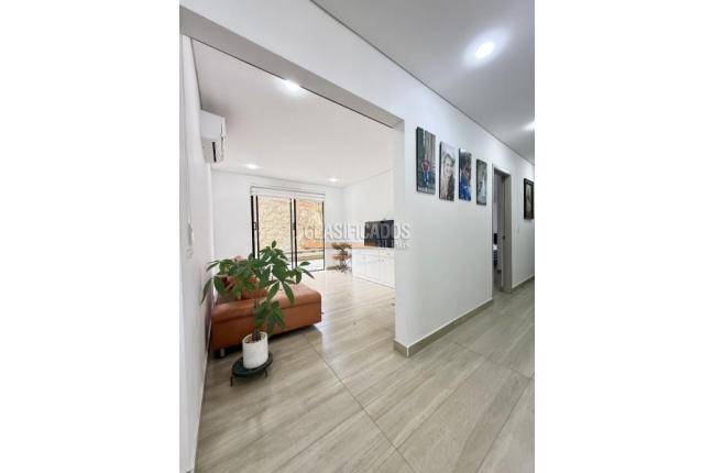 Casas, Venta, Yumbo - $3.300.000.000
