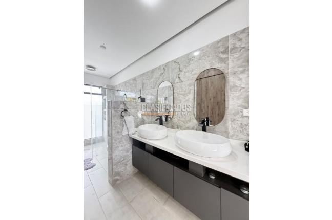 Casas, Venta, Yumbo - $3.300.000.000