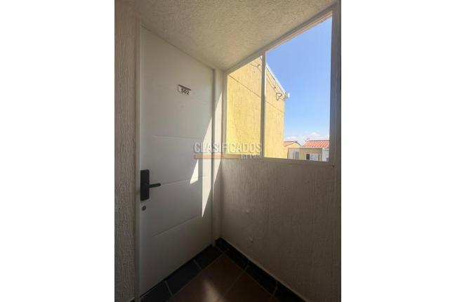 Apartamentos, Alquiler, Ciudad Pacifica - $1.200.000