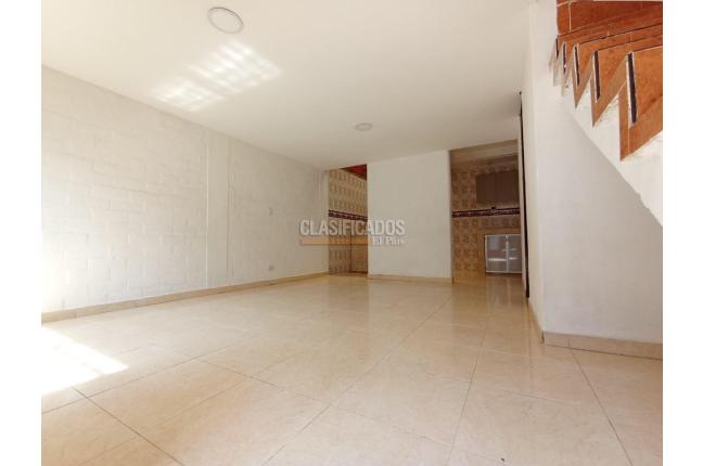 Casas, Alquiler, Villa del Prado - $1.100.000