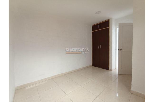 Casas, Alquiler, Villa del Prado - $1.100.000