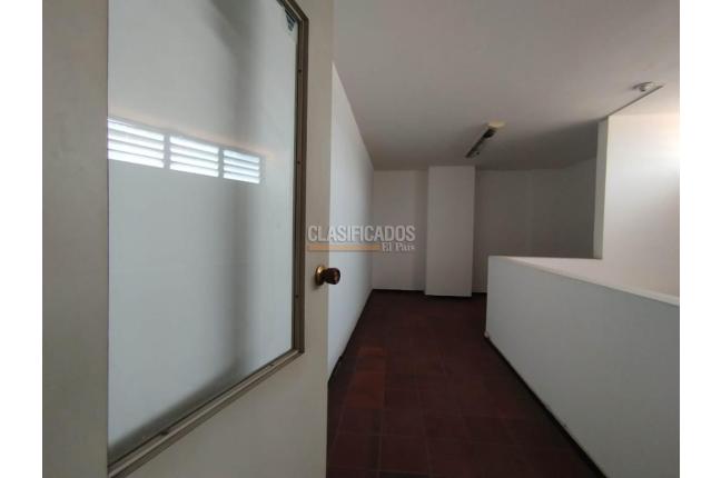 Locales y Bodegas, Alquiler, Vipasa - $4.000.000