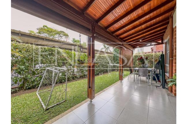 Casas, Alquiler en Pance