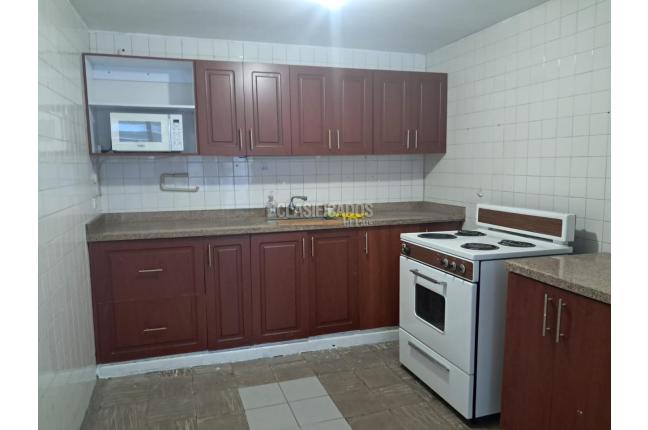 Casas, Venta, Prados del Norte - $490.000.000